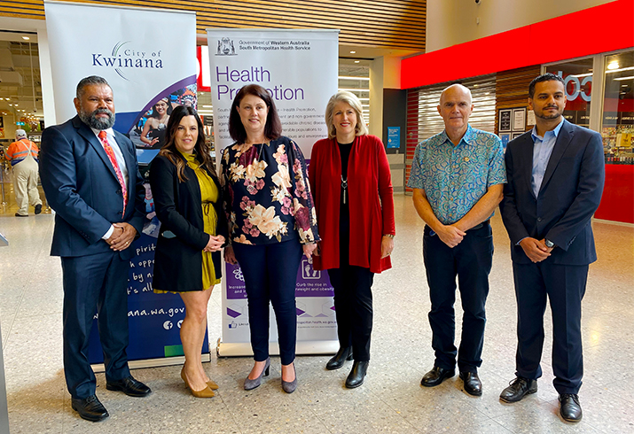 The SMHS Health Promotion Team with Mayor and attendees from the smoke free launch event